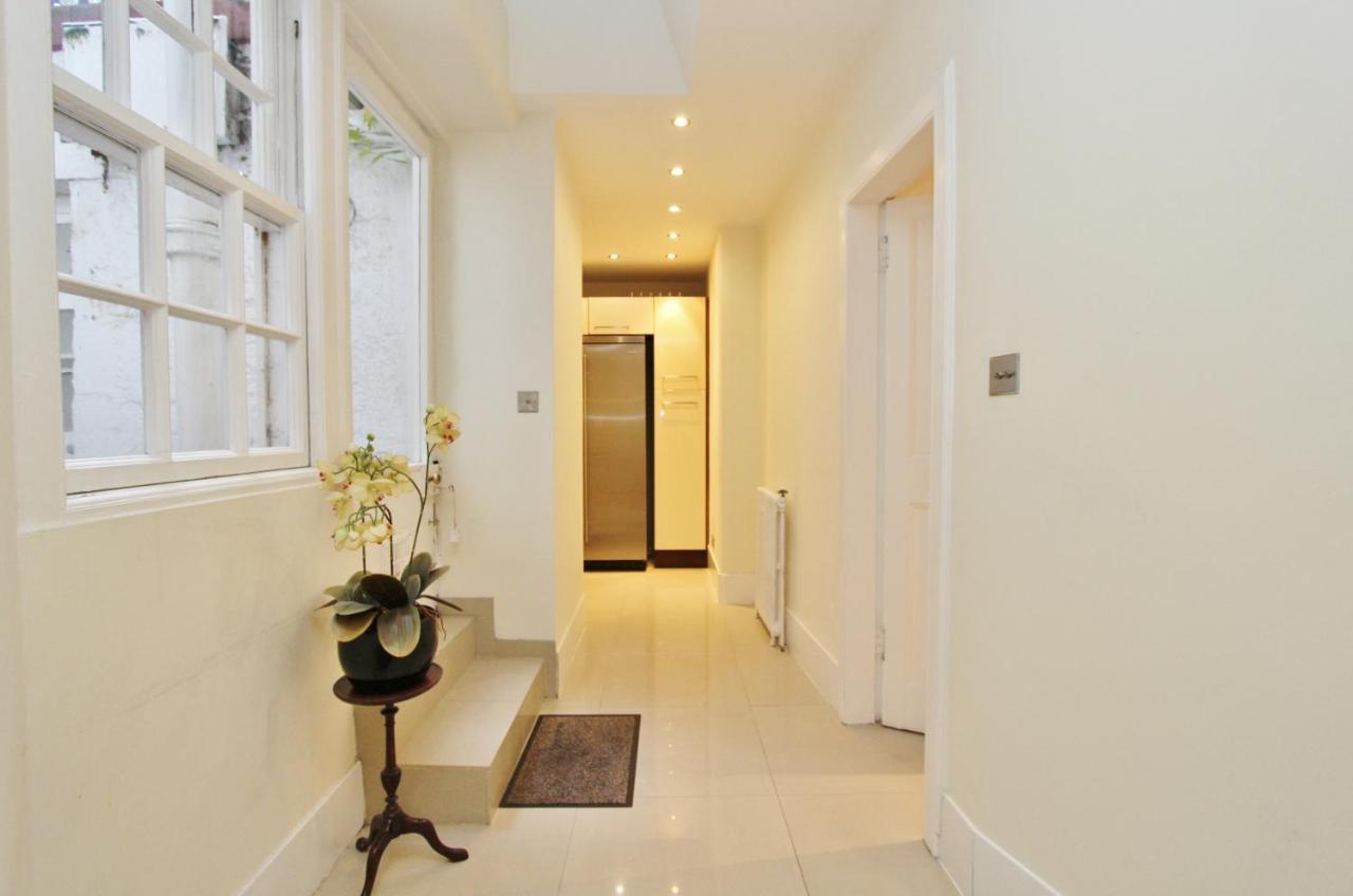 Elegant 3-Bedroom Ramsay Garden Apartment In Edinburgh City Centre Luaran gambar